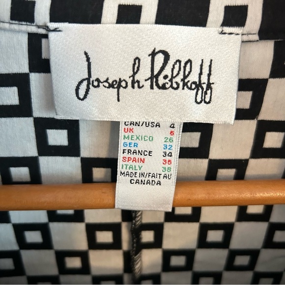 Joseph Ribkoff Cubic Peacoat. Size 4. - Picture 6 of 15